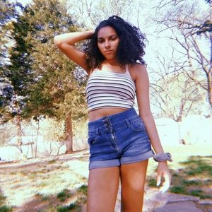 Meet your Posher, Brooke